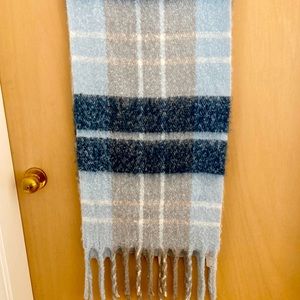 NWT Blue Plaid Scarf